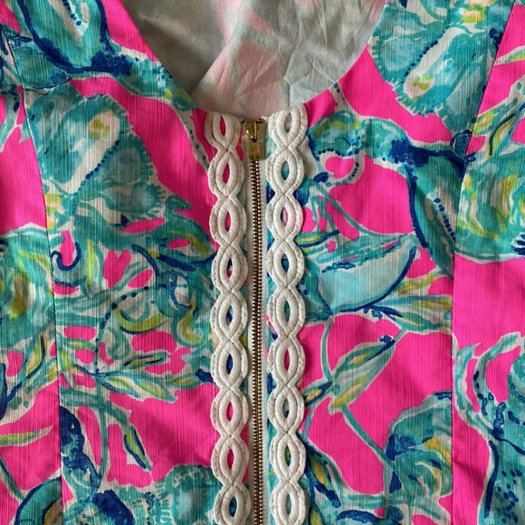 Like New “Lobsters In Love” Lilly Pulitzer Shift Dress - Picture 3 of 4